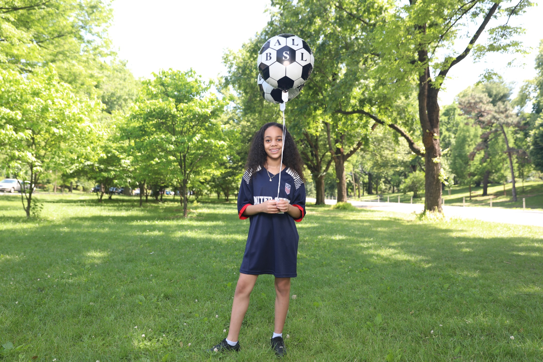 Single SourApple soccer balloon with USA jersey